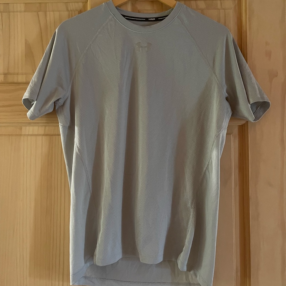 Under Armour T Shirt
